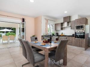 Holiday Home Villa Kobe - PlusHolidays by Interhome