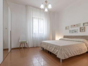 Apartment Il Colle Sul Mare Holiday Home by Interhome