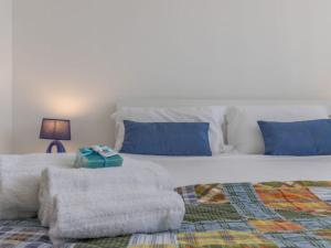 Apartment Casa Rivamare by Interhome