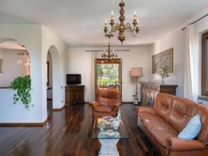Holiday Home Residenza La Casuccia by Interhome