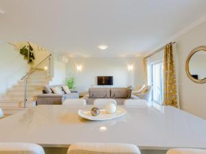 Villa Boavista Golf and Spa Resort - Bayview by Interhome
