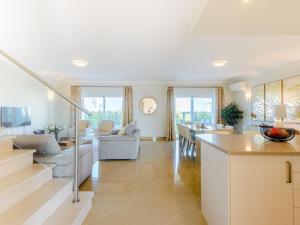 Villa Boavista Golf and Spa Resort - Bayview by Interhome