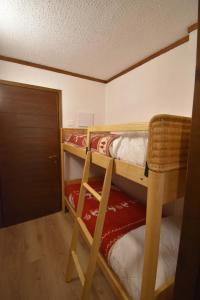 Des Alpes 15 Studio Apartment MhD
