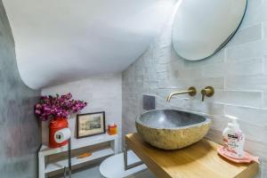 Luxury Townhouse in Lagos Old Town | Rooftop