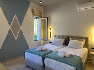 Mirror Villas