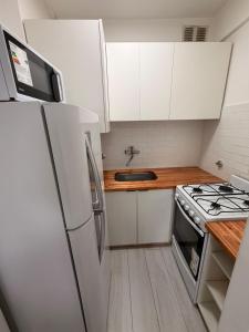Check and Home - Plaza Mitre I - 3 Huéspedes
