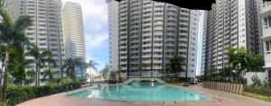 A Cozy 1BR 40sqm in Mandaluyong with City View