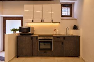 Elce Studio - Historic Beams & Modern Design