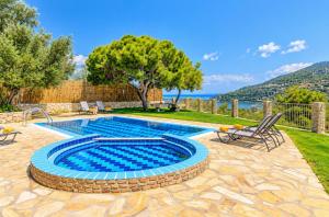 Villa Tireda Tria