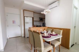 Apto. em Cond. c Piscina e Vista Cid. PAB0506