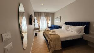 Rome Holiday IL
