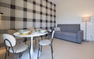 Amazing Apartment In Castellammare Di Stabi With Wifi