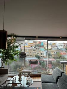 Moderno Apartamento Dúplex Cerro Alegre PARKING
