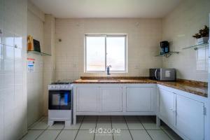 Apto. Bem localizado em Cond. LGR0204