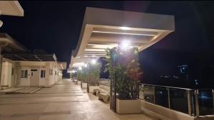 Executive Condo near Okada Bay View