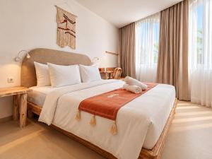 YUMA Uluwatu - New Studio Apartement with Pool & Kitchenette