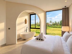 Previere Ubud - 3BR Villa with Pool and Ricefield View