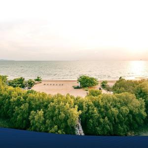 Grand florida beachfront resort pattaya