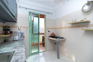 2 bedrooms appartment with pool in gueliz