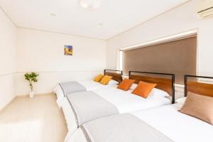 14 minutes to Shinjuku Station on a single train!9-minute walk to Kamikitazawa Station -Kamikitazawa House-