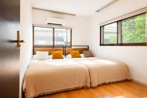14 minutes to Shinjuku Station on a single train!9-minute walk to Kamikitazawa Station -Kamikitazawa House-