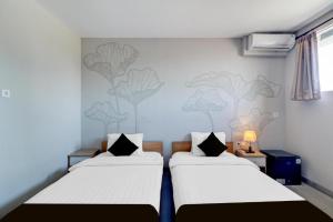 Hepiyuk Guest House Near Monkey Forest