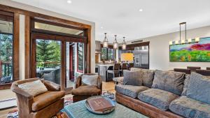 The Breckaway by AvantStay