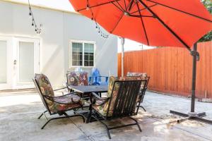 Quiet Victorian 2BR • Ping Pong Room • Free Parking • WD