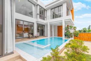 Exclusivity! 4 BR Villa Alisa 8 with Private Pool near Bangtao Beach