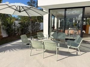 Family Villa with Pool near Beach & Market