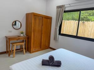 Octopus Villa - 3BR Private Pool - Center of Koh Phangan