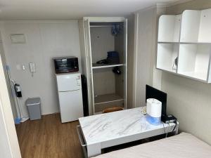 B 무료주차, 옥상정원 at 홍대, 연남, 연세대학교, 경복궁