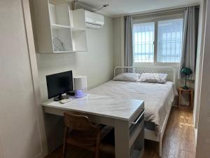 B 무료주차, 옥상정원 at 홍대, 연남, 연세대학교, 경복궁