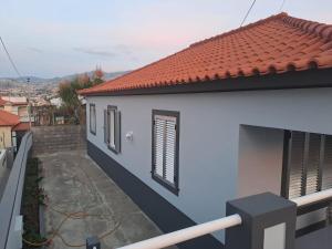 Port view House