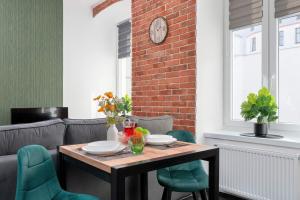Klimatyczne Studio z Pralką w Łodzi by Noclegi Renters