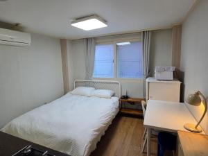 B 무료주차, 옥상정원 at 홍대, 연남, 연세대학교, 경복궁