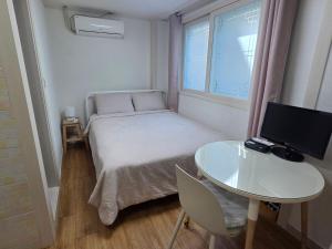 무료주차, 옥상정원 at 홍대, 연남, 연세대학교, 경복궁
