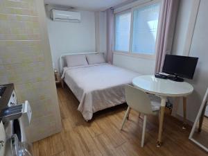 무료주차, 옥상정원 at 홍대, 연남, 연세대학교, 경복궁