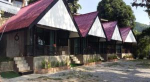 Rim Kaeng resort