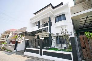 Nada Syariah Guesthouse Jogja