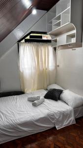 Whole House with free Parking and 2 bedrooms