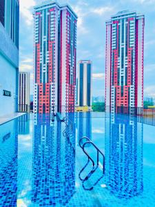 Chambers Service Suites At KLCC