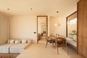 Luxury 1BR - Private Pool - Panoramic Ocean View