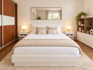 130sqm Master Apartment 3BED 2BATH Market Sq 5min