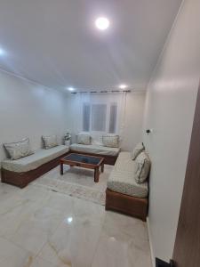 Superb T4 A Bir El Jir Techno