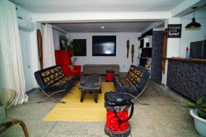 Sunset Villa at Forest Hill House