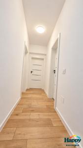 Happy Residence - Modern Apartment with Private Underground Parking