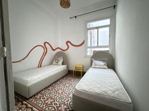 COZY Flat central Medina Tétouan 2BR 15 min airport ,Balcony