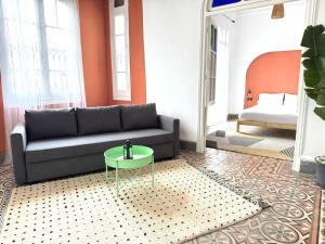 COZY Flat central Medina Tétouan 2BR 15 min airport ,Balcony