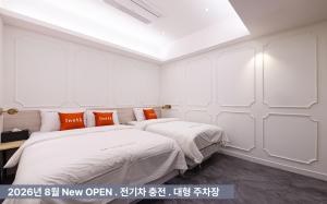Instar Hotel